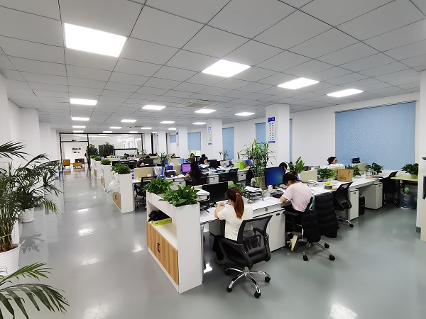 Type-C工廠邁向無鹵標(biāo)準(zhǔn)：挑戰(zhàn)與策略